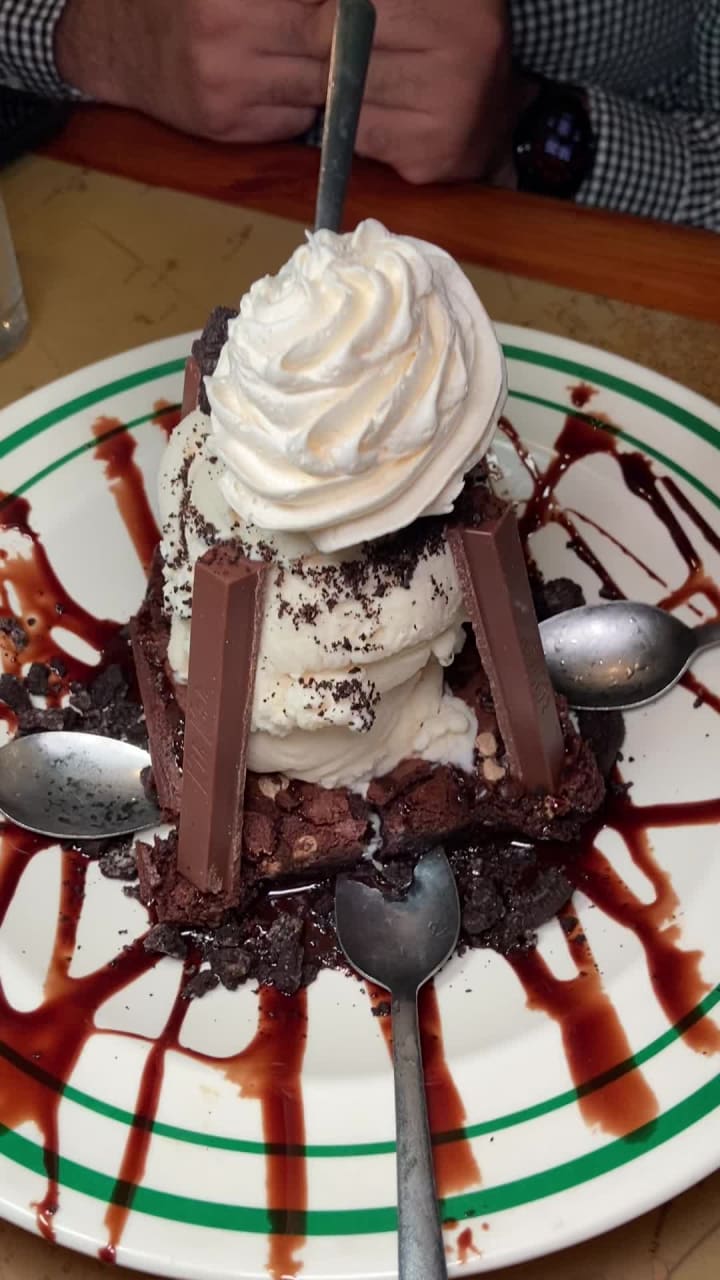 Video review of Flanigan's Seafood Bar & Grill