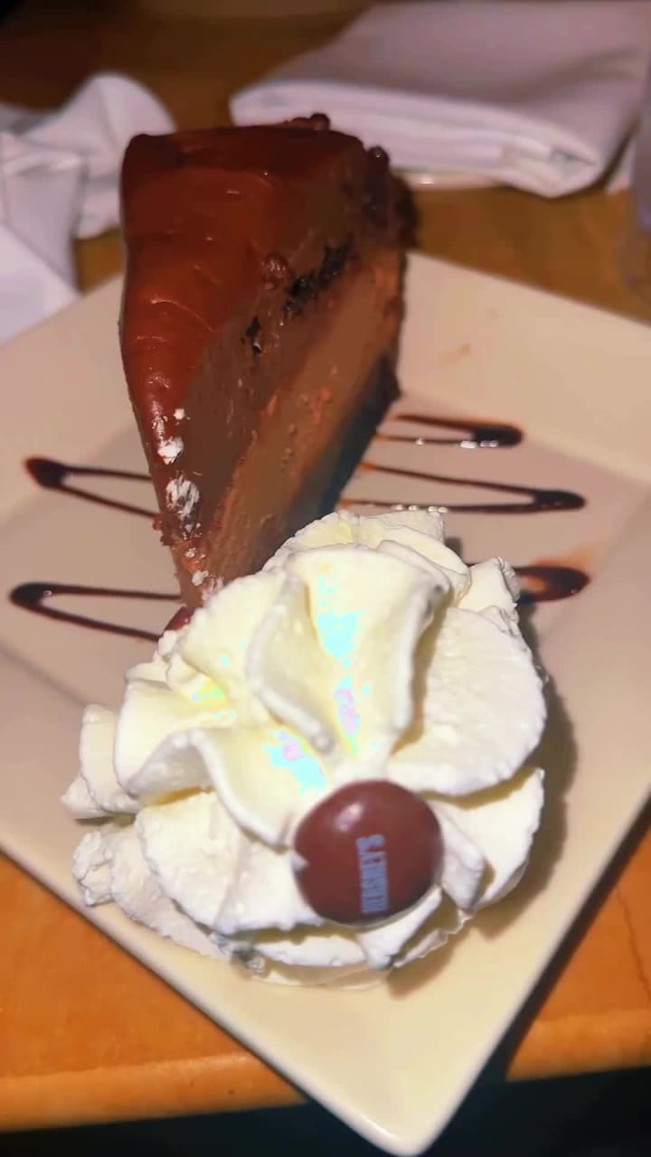 Video review of The Cheesecake Factory