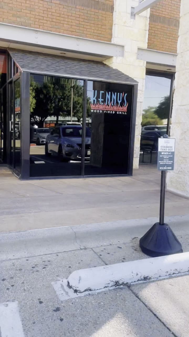Video review of Kenny's Wood Fired Grill