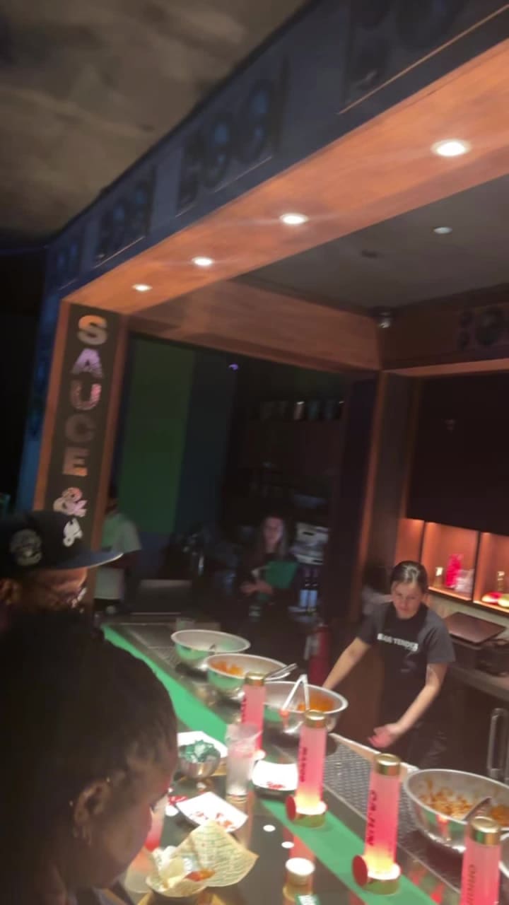 Video review of Jolene Sound Room