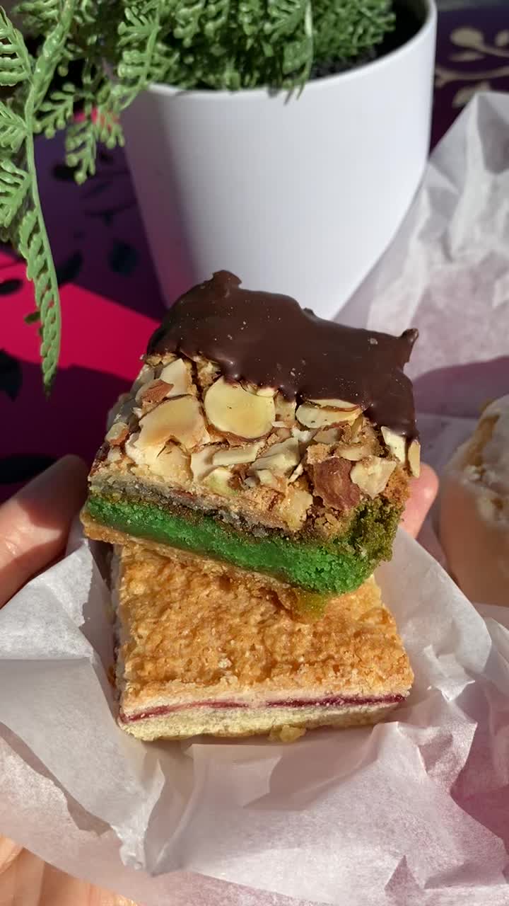 Video review of Mortensen's Danish Bakery