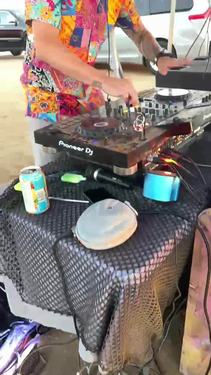 Fiesta Island Off Leash Dog Park