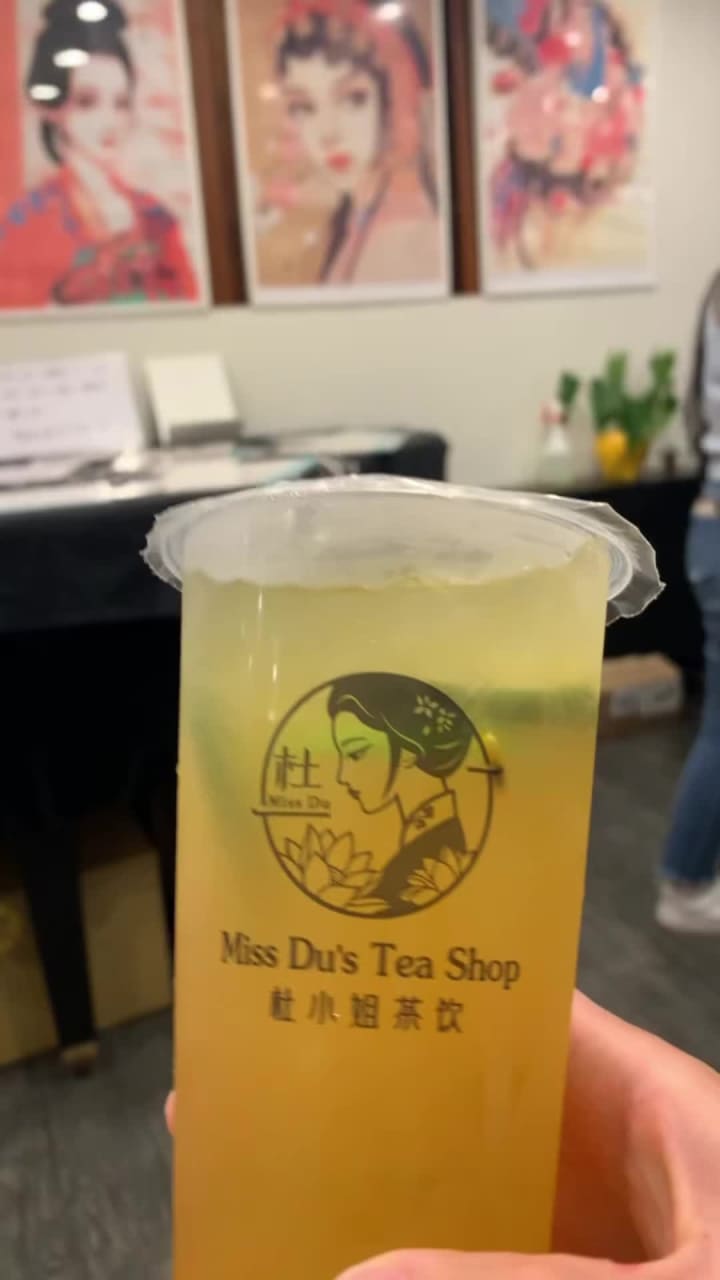 Video review of Miss Du’s Tea Shop