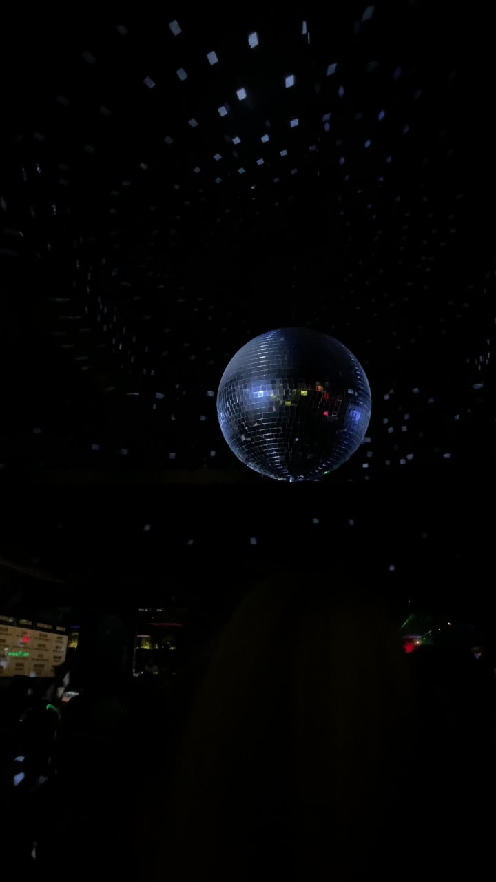 Video review of The Rhino Room