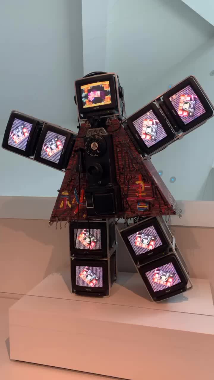 Video review of Denver Art Museum