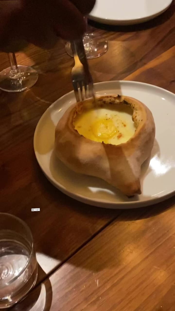 Video review of Chito Gvrito