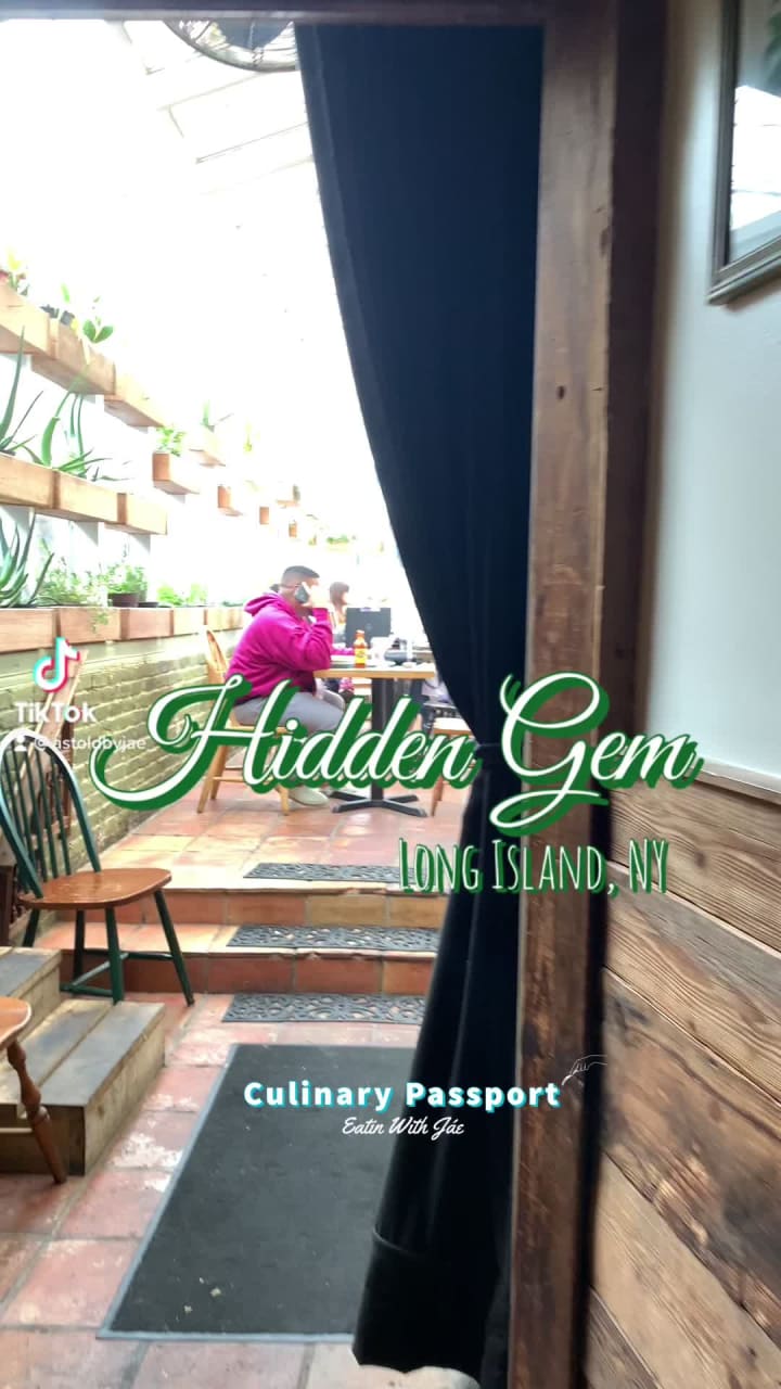 Video review of Verde Kitchen & Cocktails