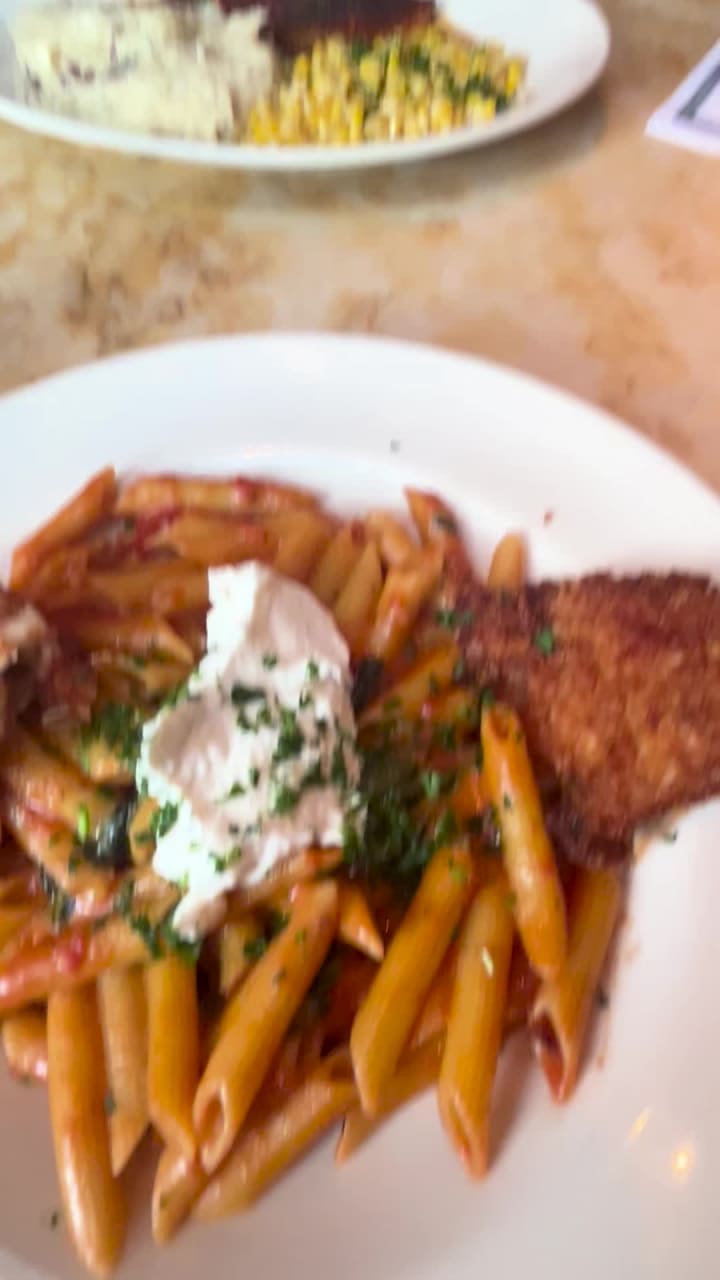 Video review of The Cheesecake Factory