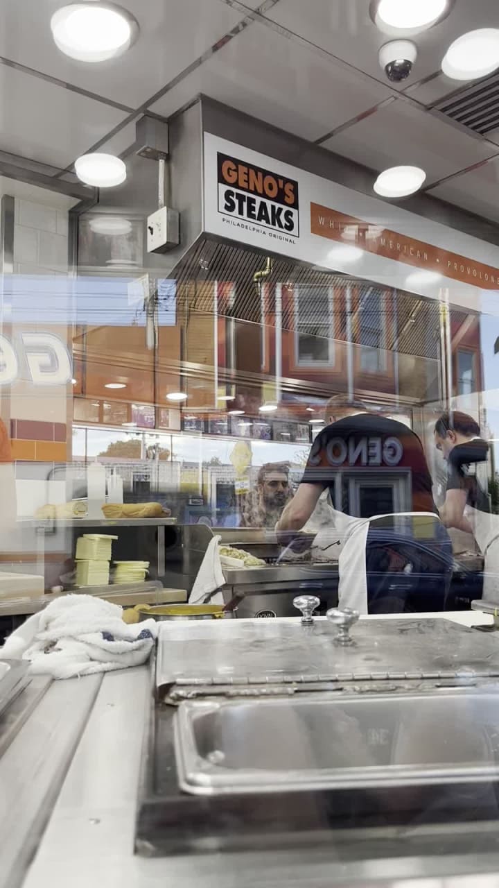Geno's Steaks