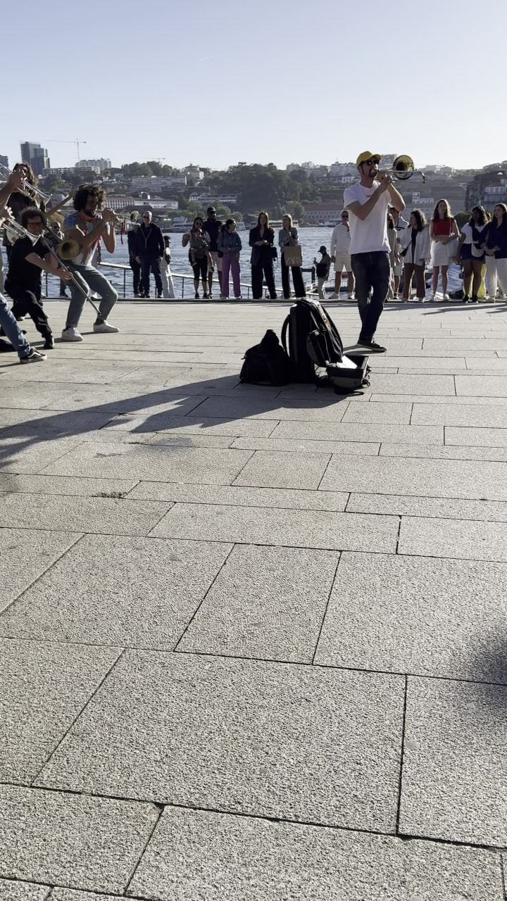 Video review of Ponte Dom Luís I