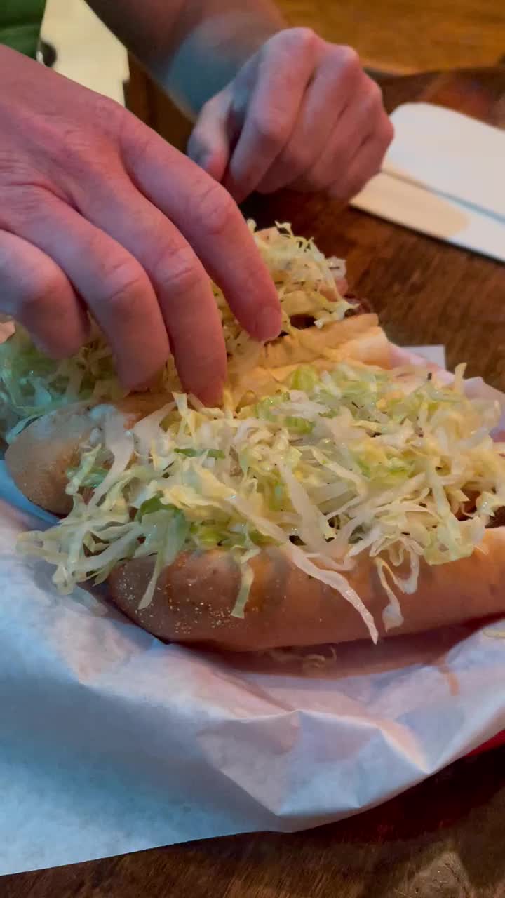 Video review of Latitude 32