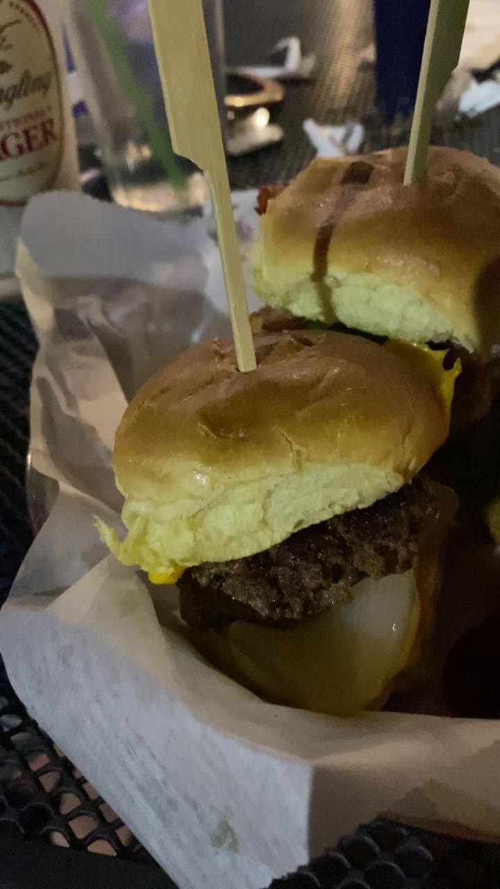 Sesame Burgers & Beer