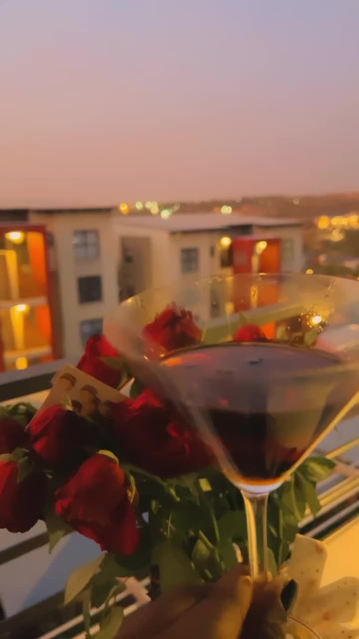 The William Apartment