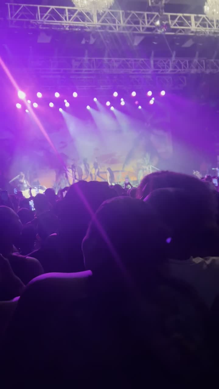 Video review of The Fillmore
