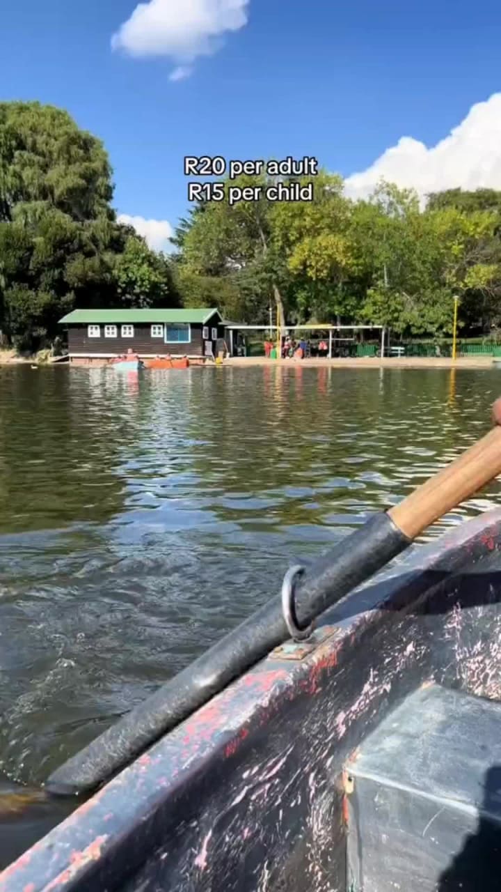 Video review of Moyo Zoo Lake