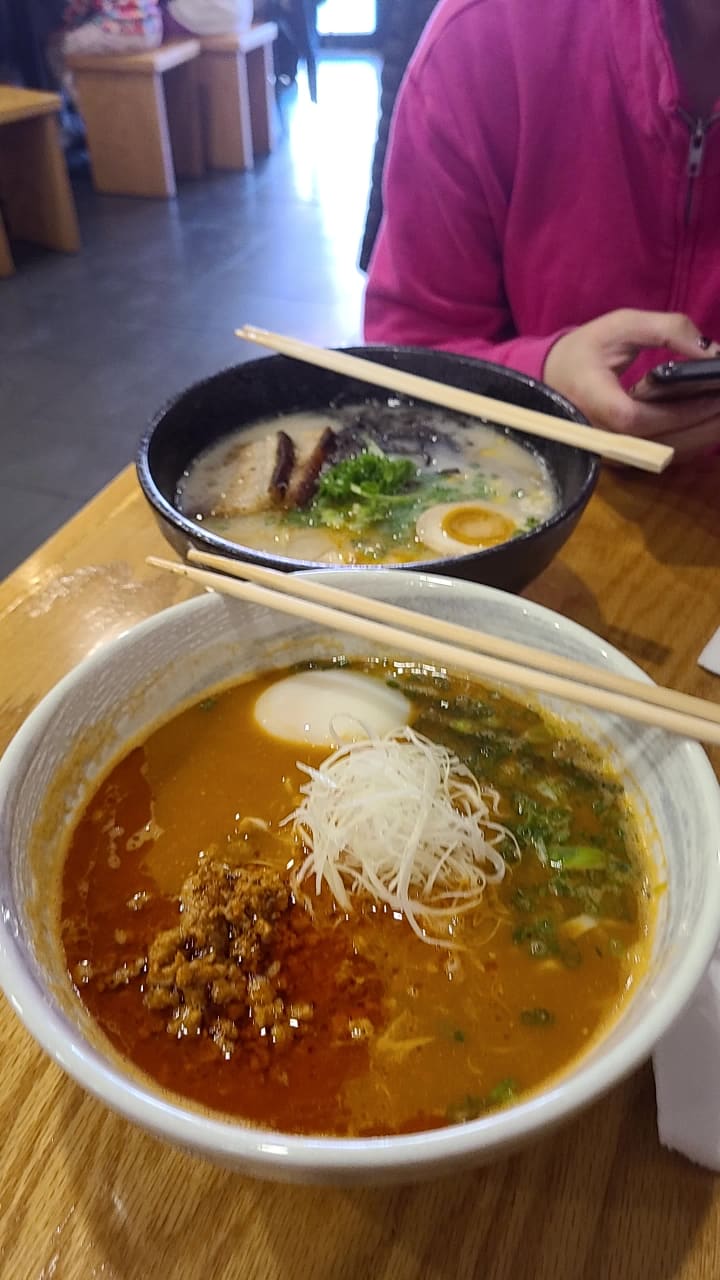Tanoshii Ramen