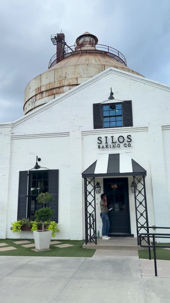 Video review of Silos Baking Co.