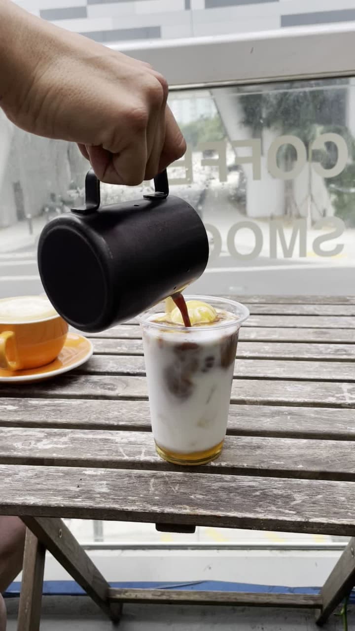 The Hideout Café by Team Vinchay