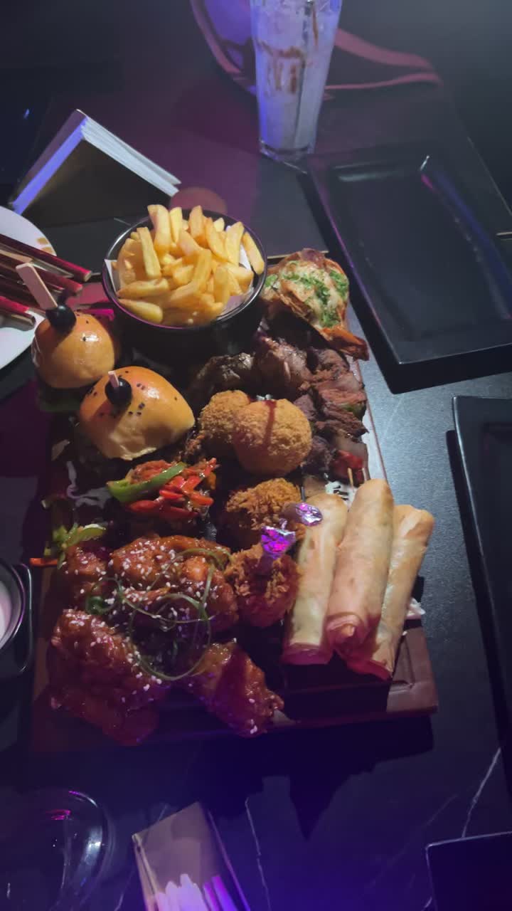 Venice restaurant and lounge