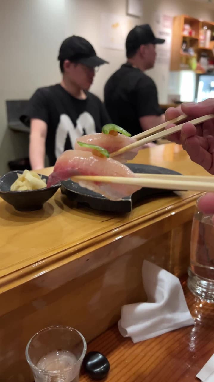 Video review of Sushi by M