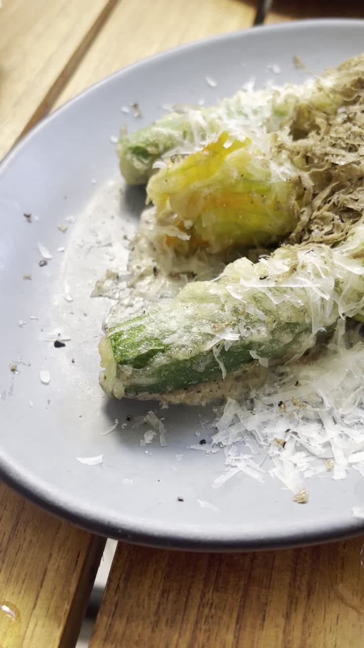 Video review of Michael's Genuine Food & Drink