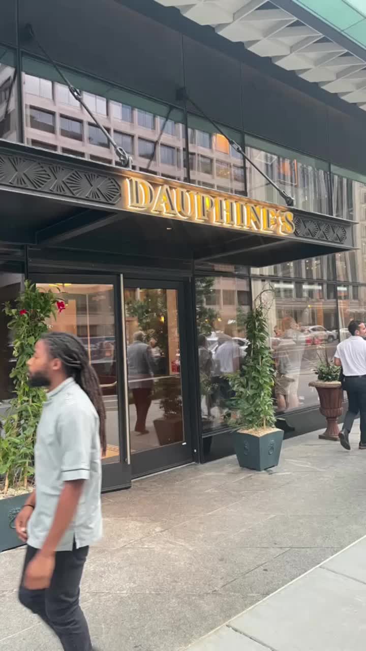 Video review of Dauphine’s