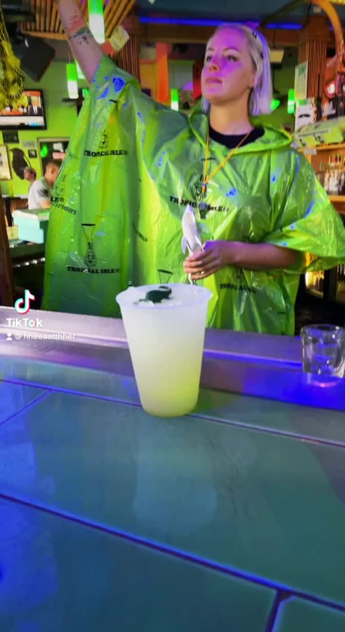 Video review of Tropical Isle