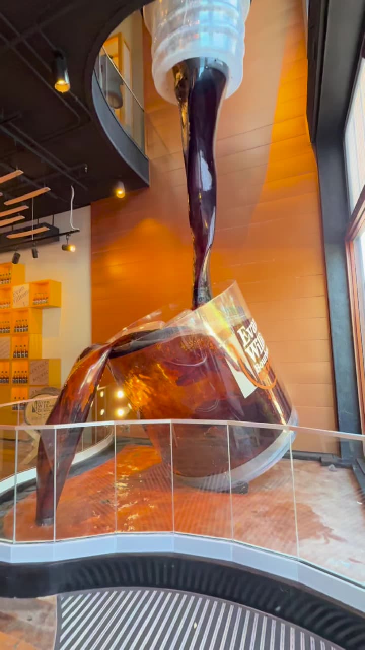 Video review of Evan Williams Bourbon Experience