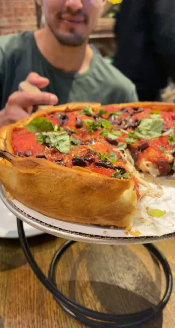 Video review of Patxi's Pizza