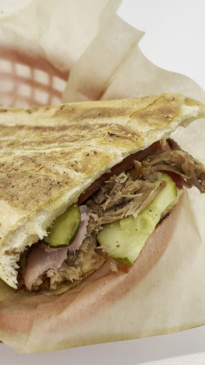 Video review of Bodega