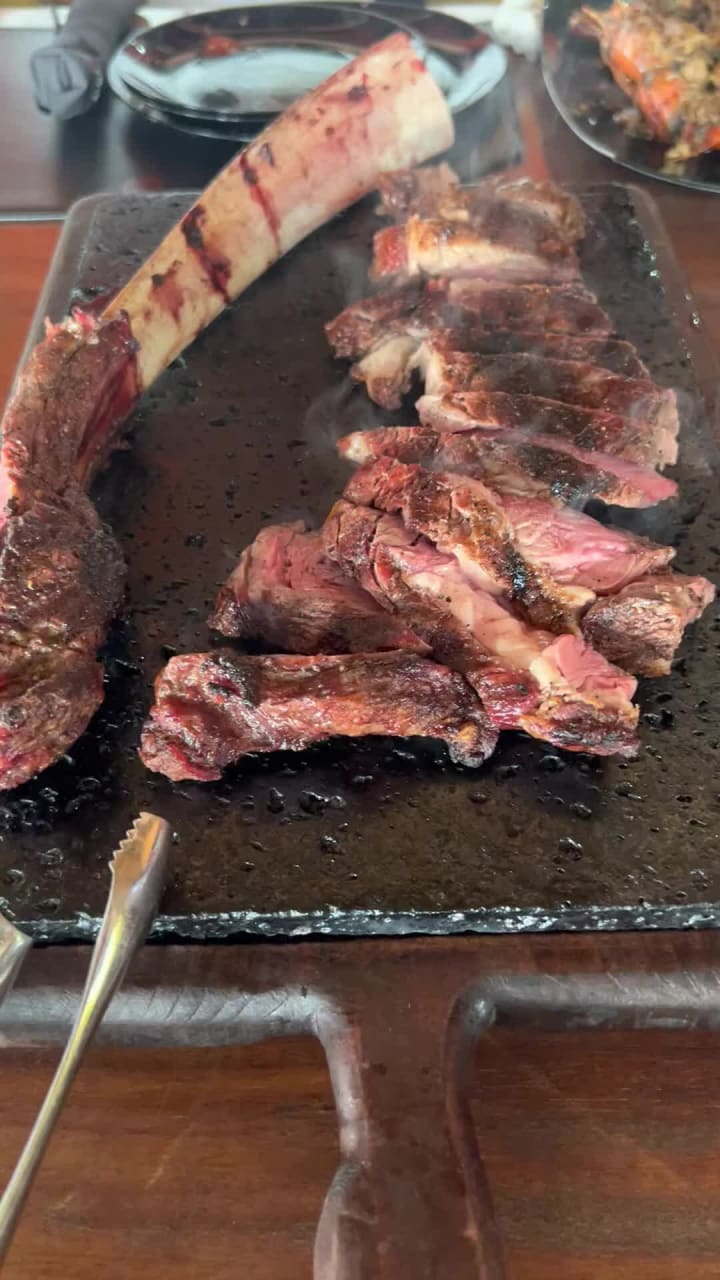 Alma Negra Steak & House