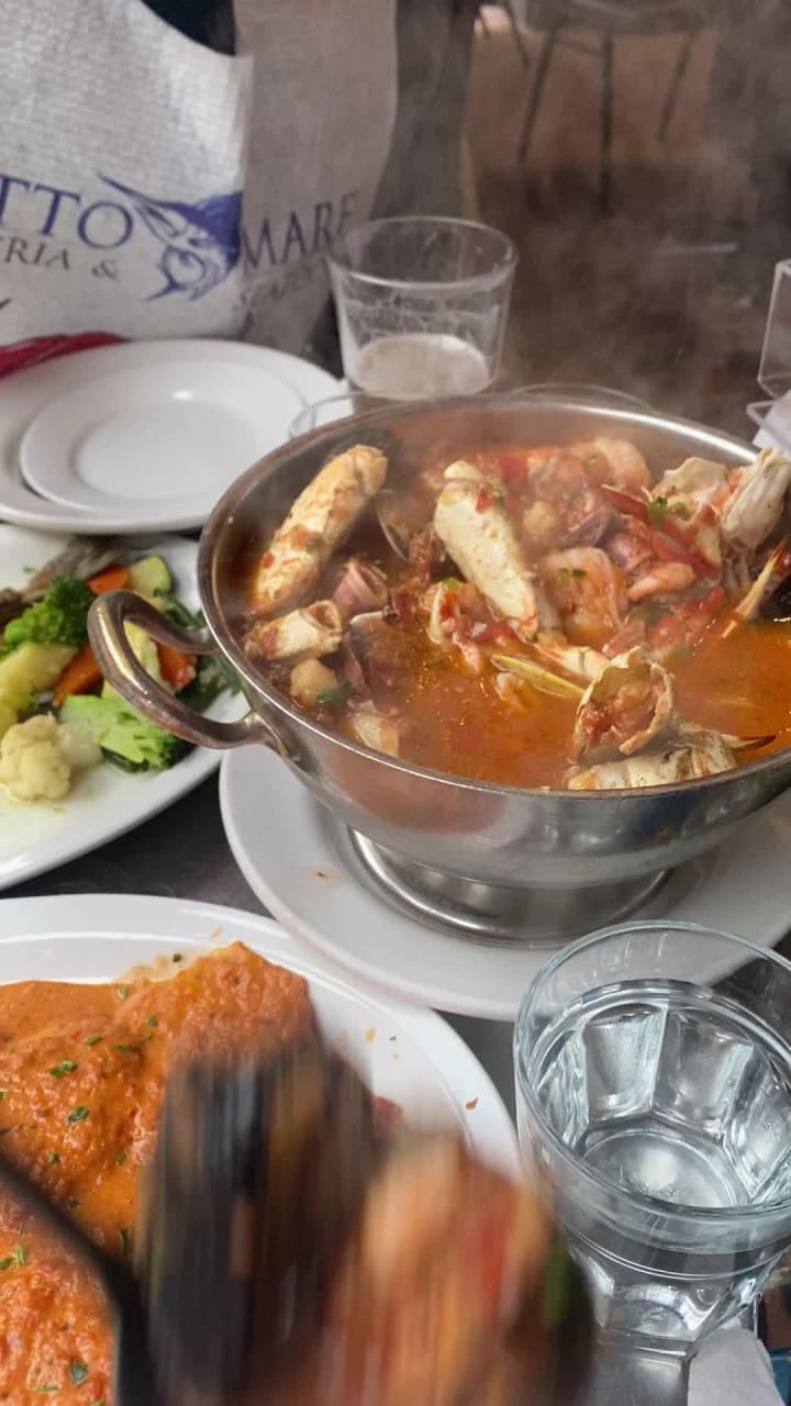 Sotto Mare Oysteria & Seafood Restaurant