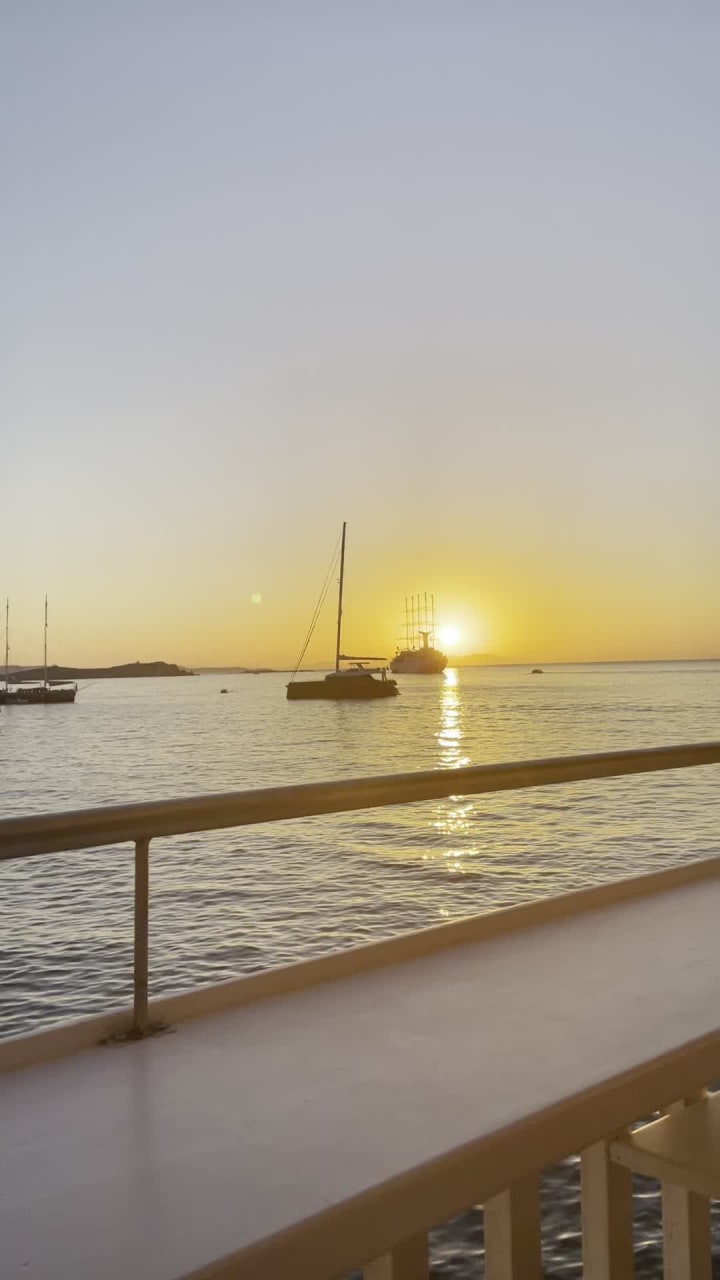 Katerina's Restaurant & Cocktail Bar