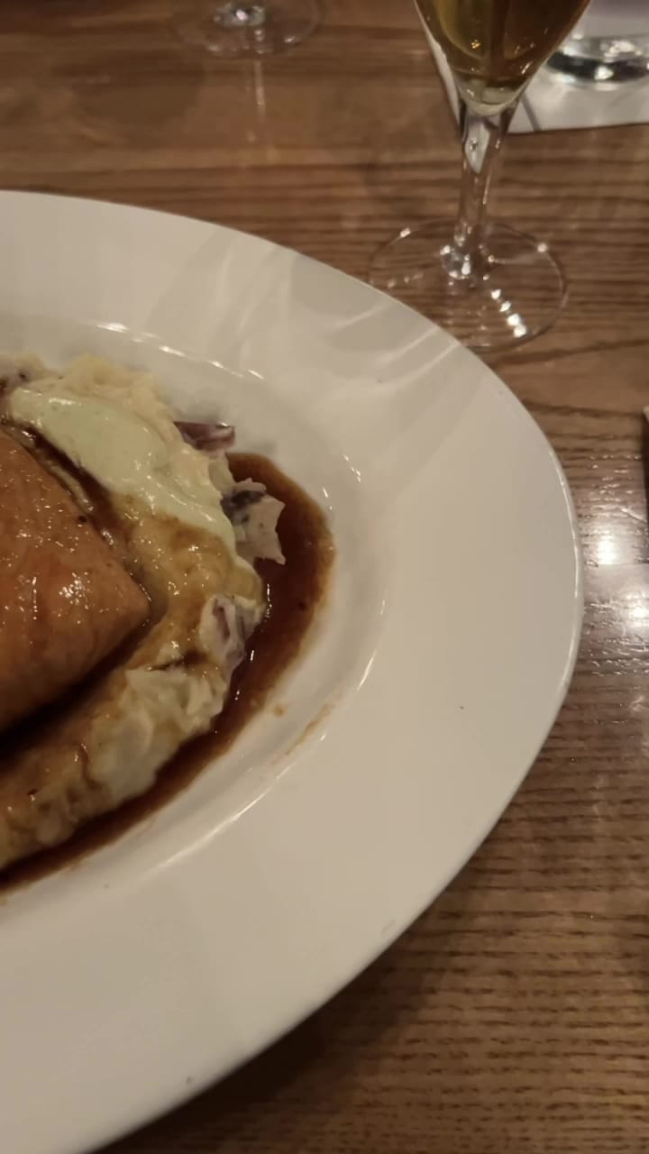 Video review of Cooper's Hawk Winery & Restaurant