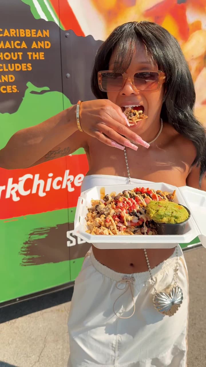 Vansauwa’s Tacos and Vegan Eats