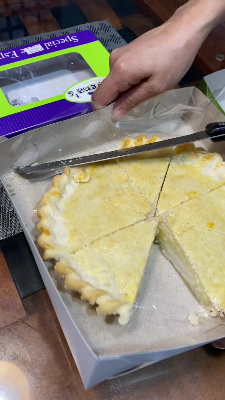 Video review of Rowena's