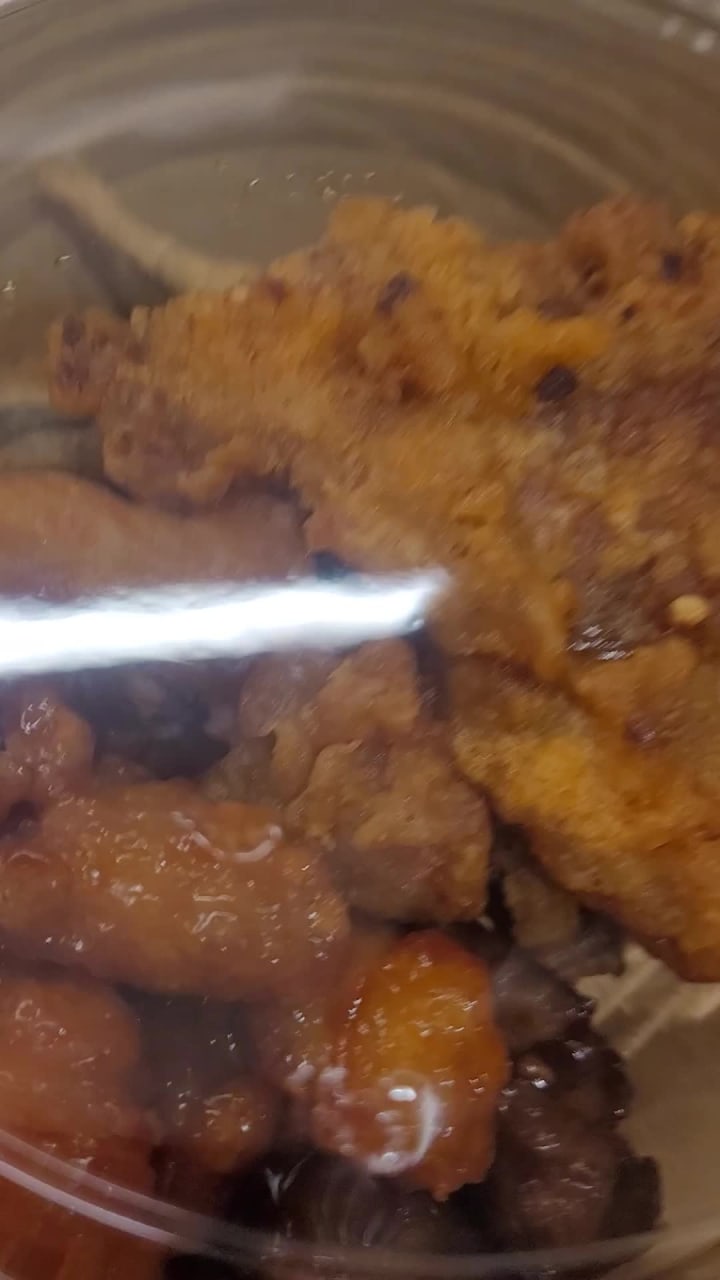 Video review of Bestco Food Market 鴻華超級市場