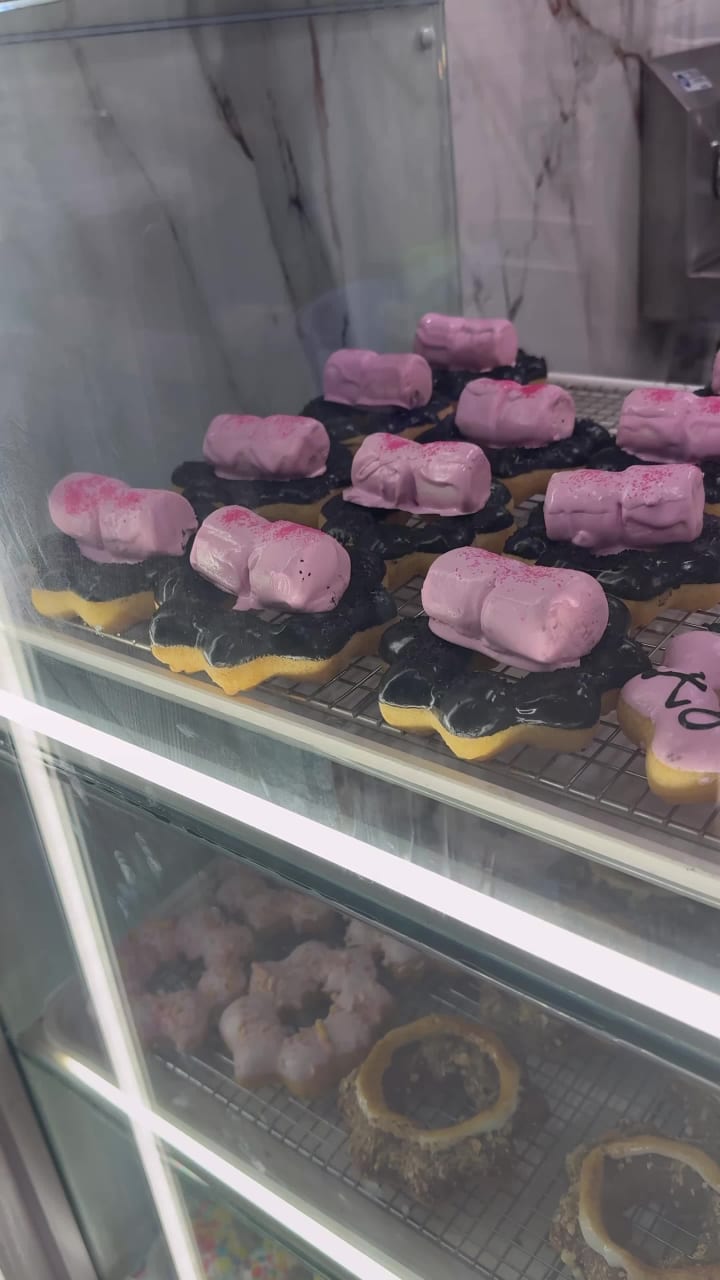 Video review of Food Building