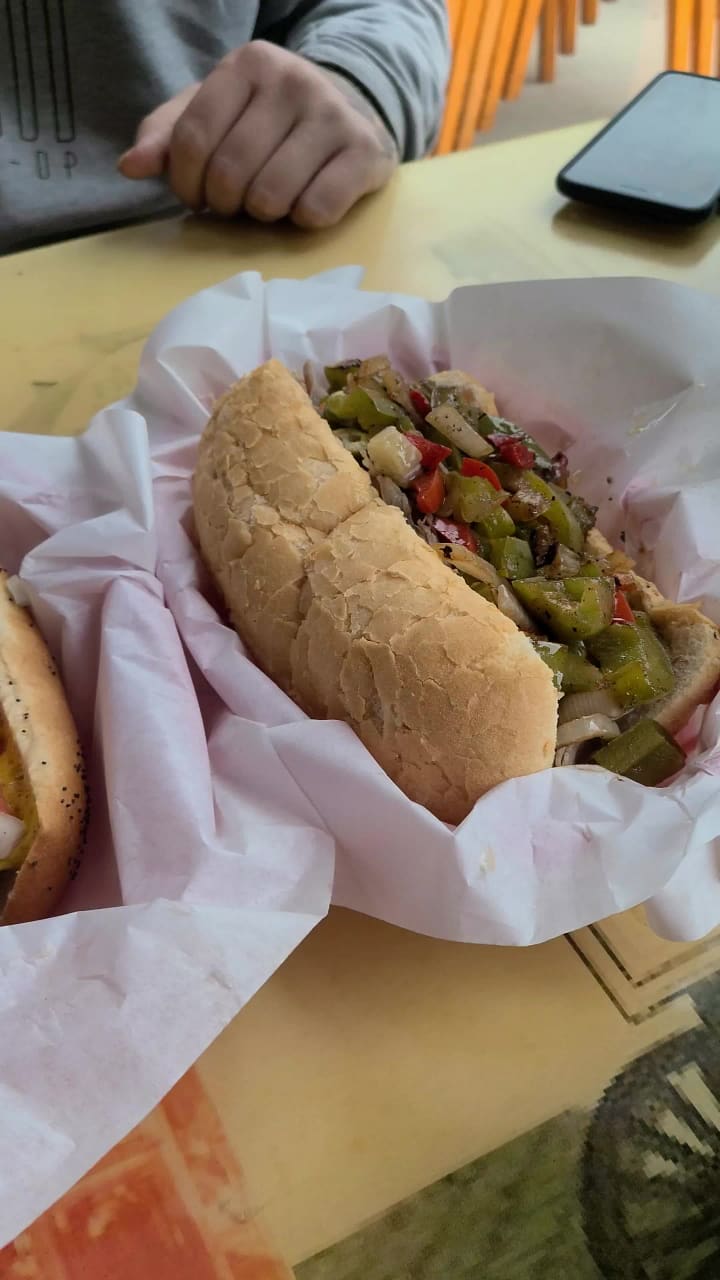 Video review of Billy's Gourmet Hot Dogs