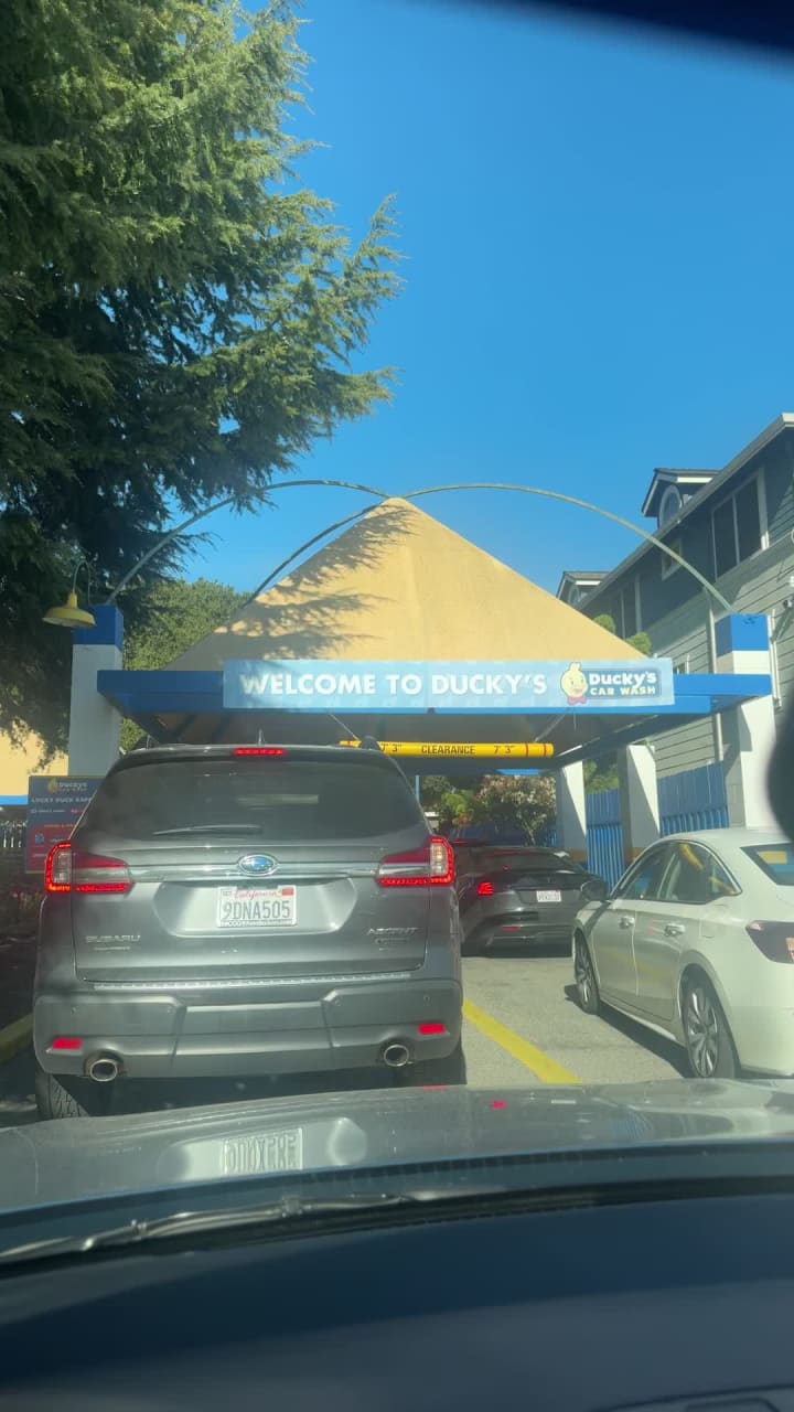 Ducky's Car Wash - San Mateo