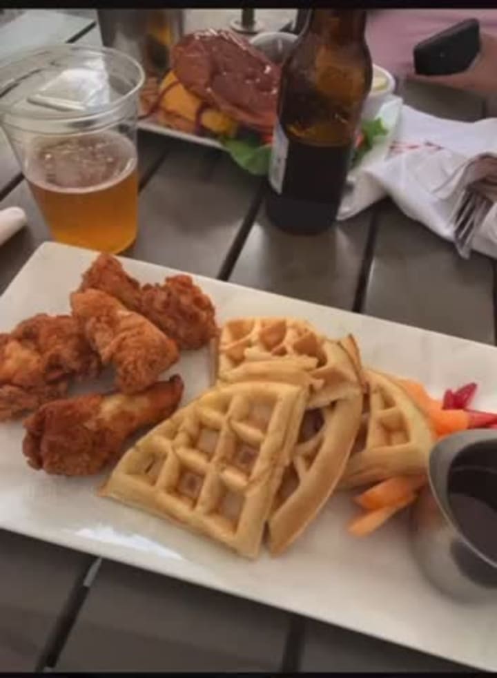 Video review of Tavern On Jane