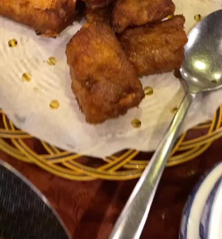 Video review of Congee Village