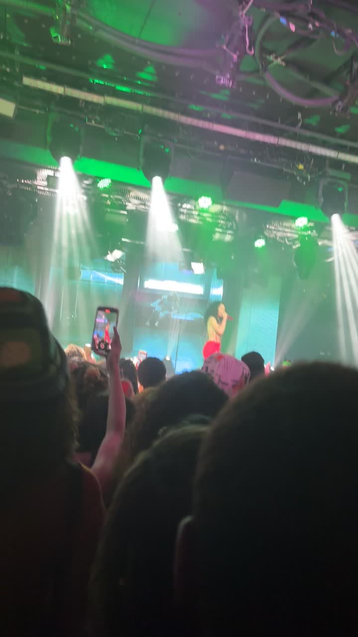 Video review of The Republik