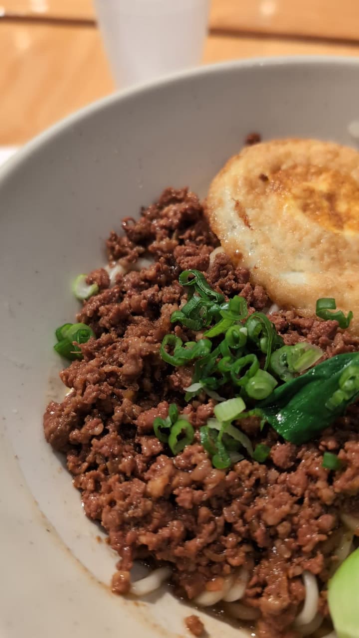 Video review of Miàn | 滋味小麵