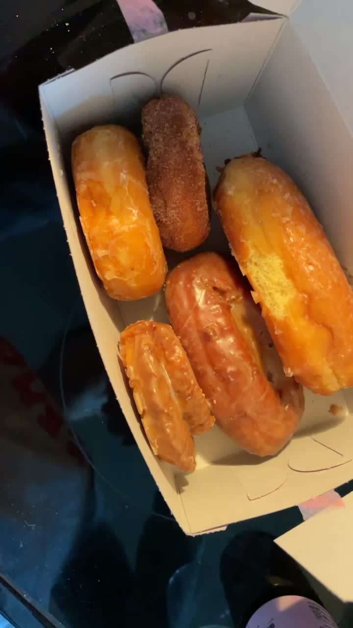 Bob's Donut & Pastry Shop