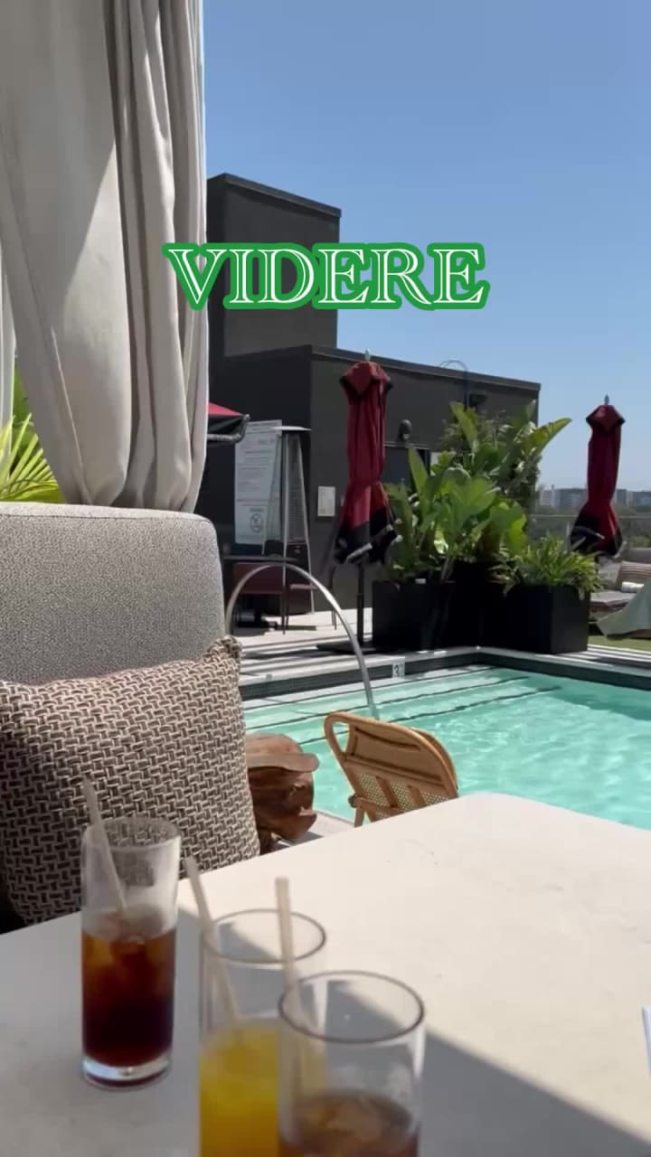 Videre Rooftop Restaurant & Bar