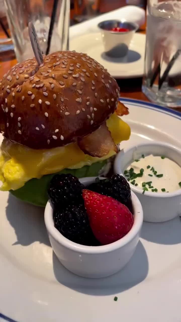 Video review of 400 Gradi