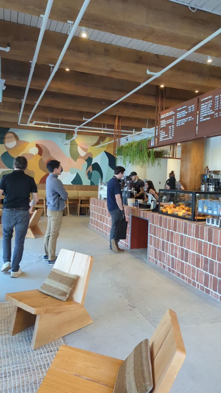 Video review of Analog Coffee