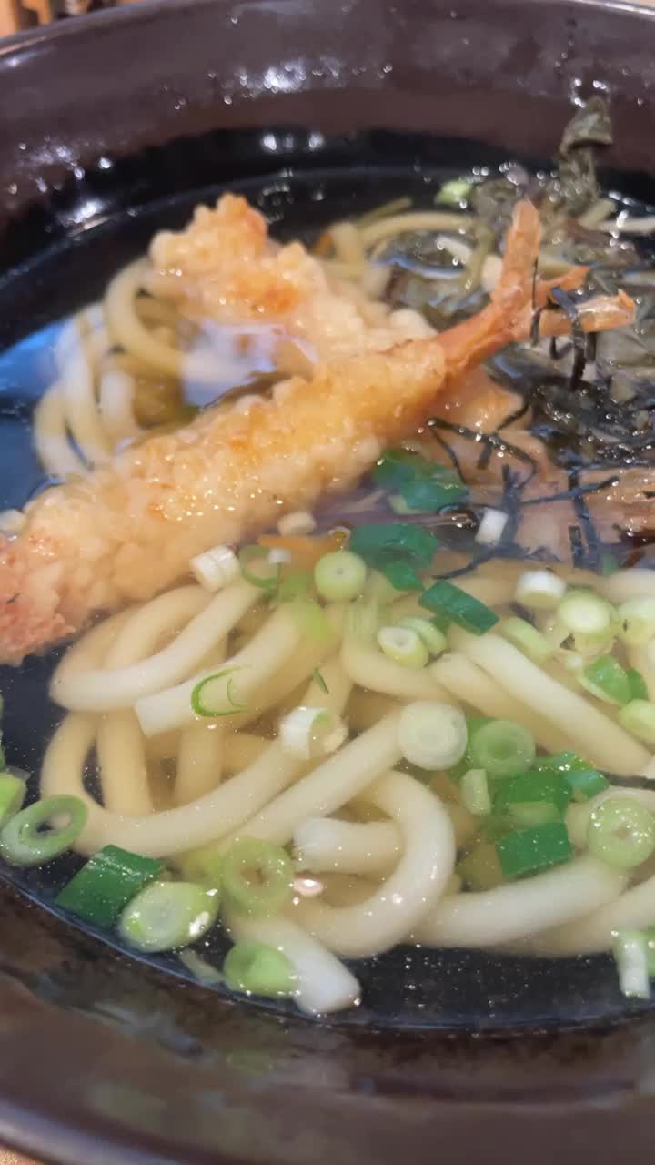 Video review of On the Bridge