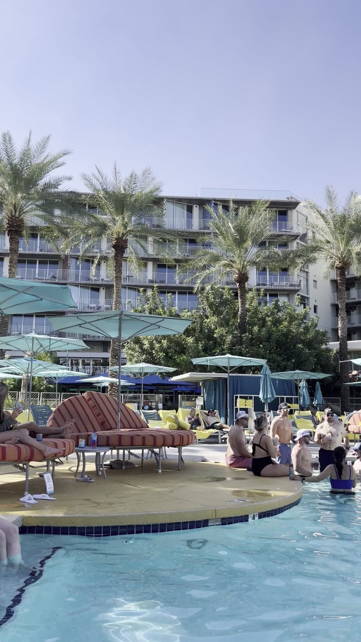 Video review of Hotel Valley Ho